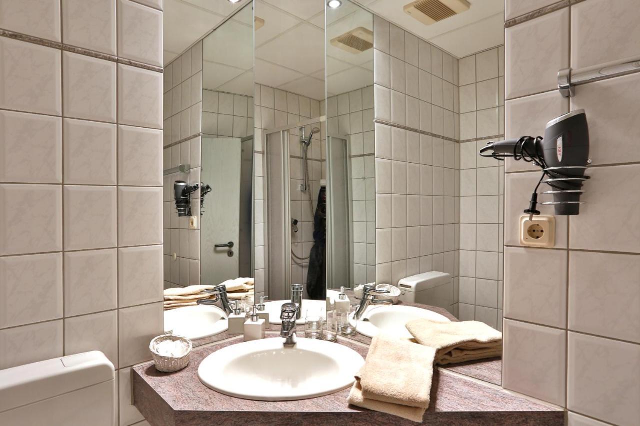 Hotel Stadt Камен Екстер'єр фото