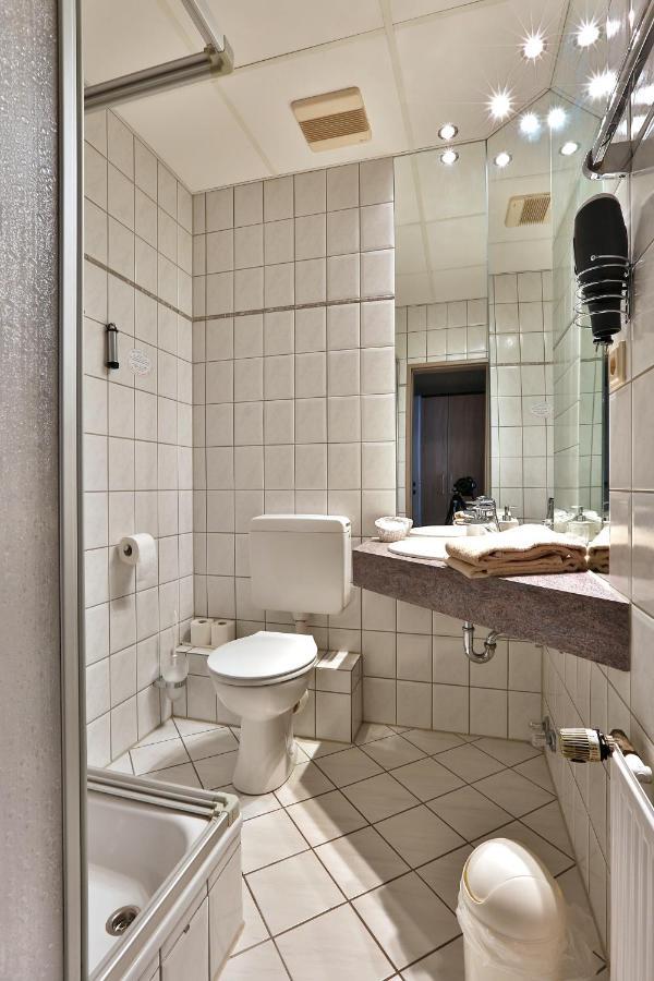 Hotel Stadt Камен Екстер'єр фото